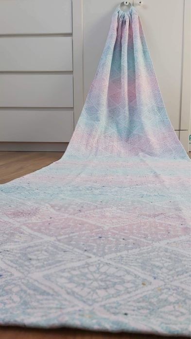 Chusta merino loombera slings rozowa tecza biala fiolet nosidlo