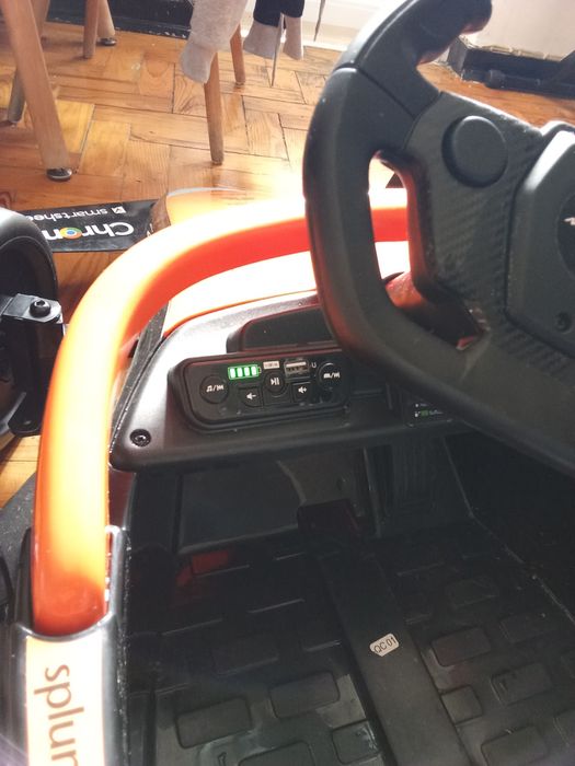 Carro a bateria MCaclaren