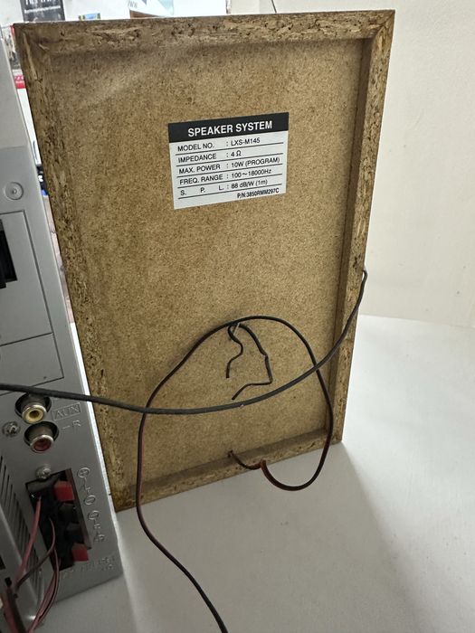 Музыкальная мини-система LG