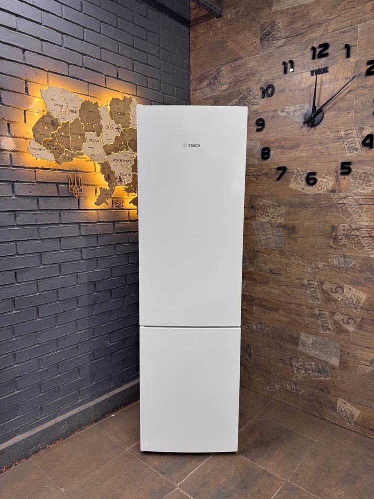 Холодильник Samsung RB38C676ES9, No Frost, Digital Inverter