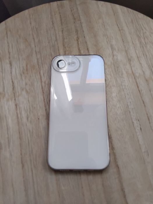 Iphone 16e bateria 100% , valor negociável