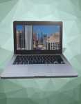 Sprzedaję MacBooka