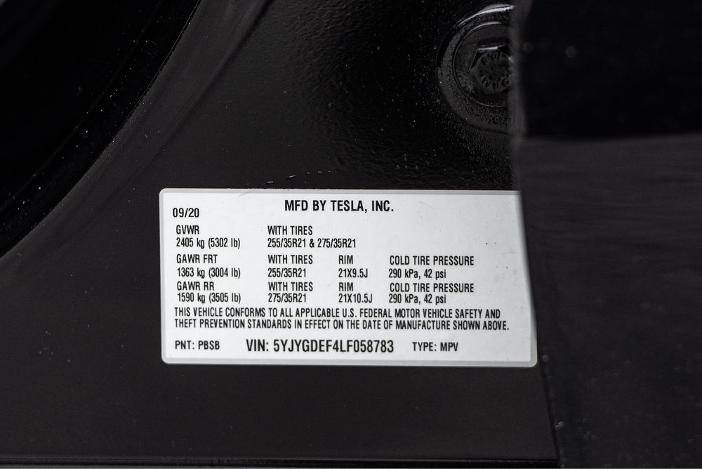 Tesla  Model Y Performance  Dual Motor