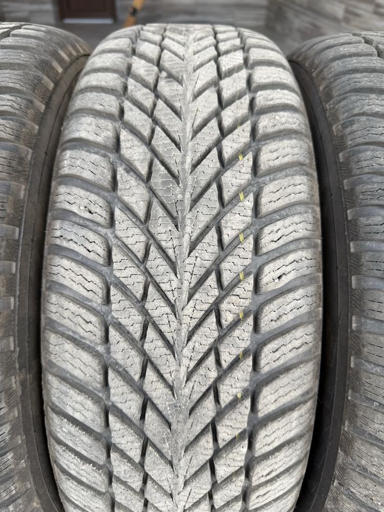 Зимня 195 65 р15 NOKIAN резина майже нова Finland