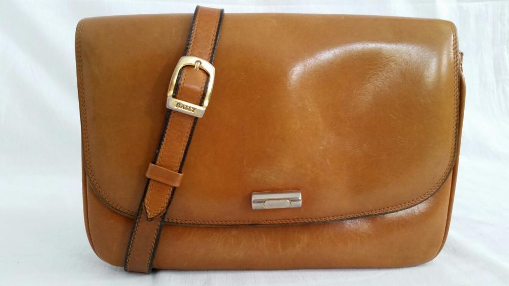 Сумка Bally натуральная кожа