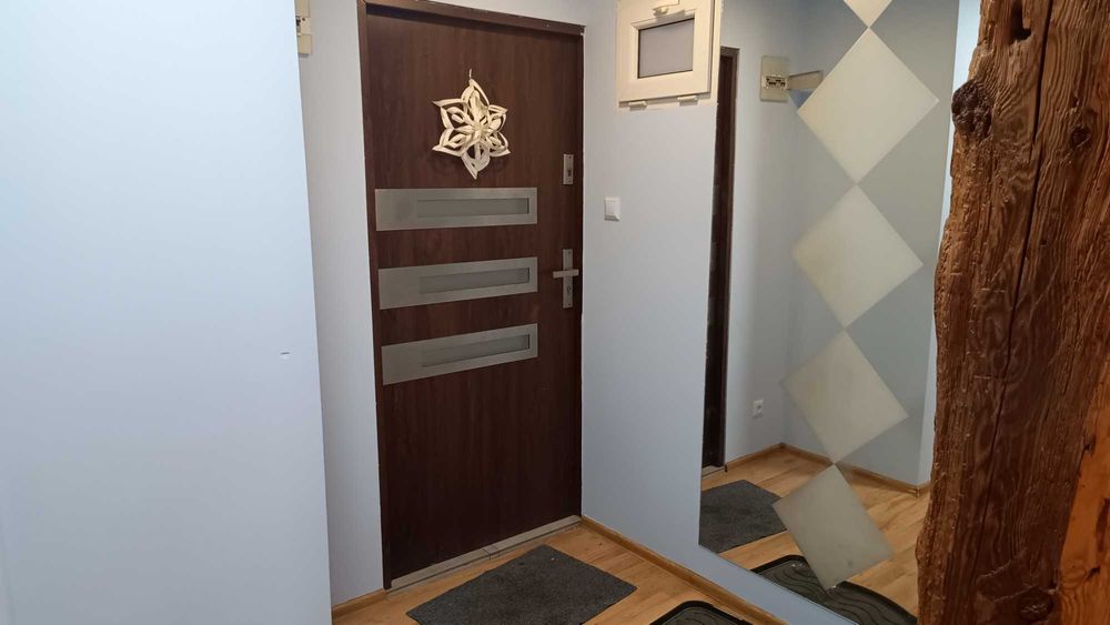 Do wynajęcia mieszkanie 2 pokoje kuchnia łazienka Dzierżoniów centrum
