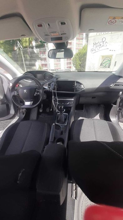 Peugeot 308 SW 1.5 HDI 130cv