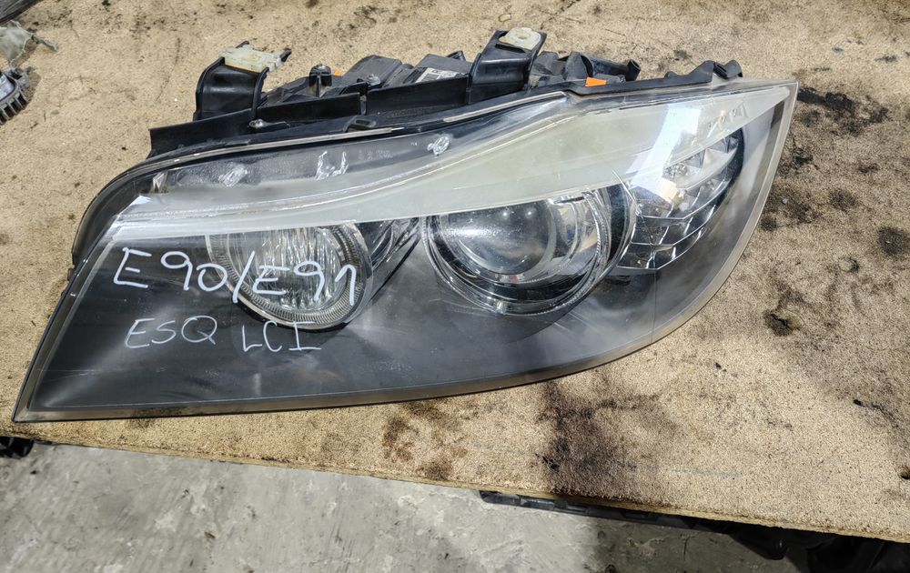 Farol esquerdo Lci bmw E90/E91 bi-xenon