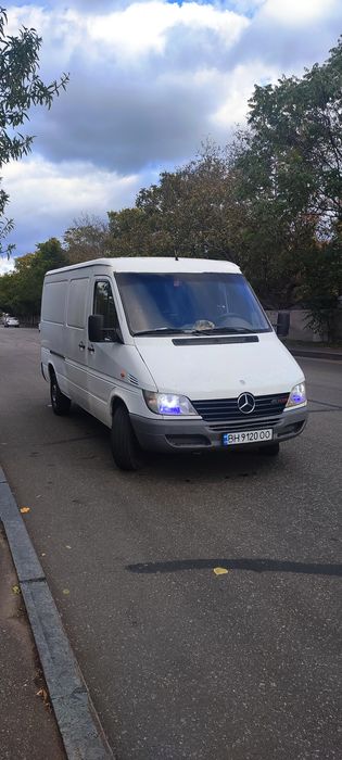 Мерседес спринтер 2.7 cdi