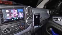 Uchwyt telefon peugeot partner citroen berlingo ładowarka indukcyjna