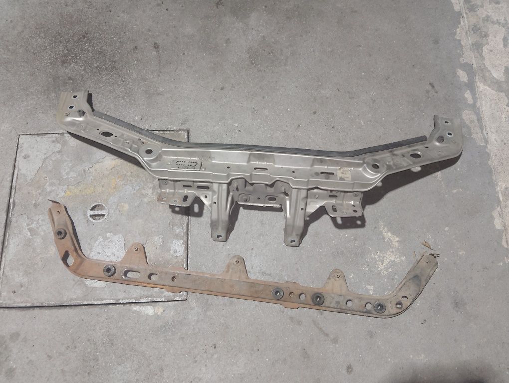 Reforço frente inferior para choques frt e frente chapa Fiat Punto 188