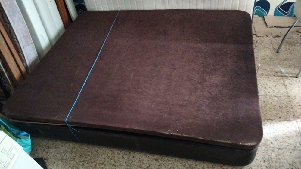 Sumier com arrumação 160 por 2 metros de comprimento