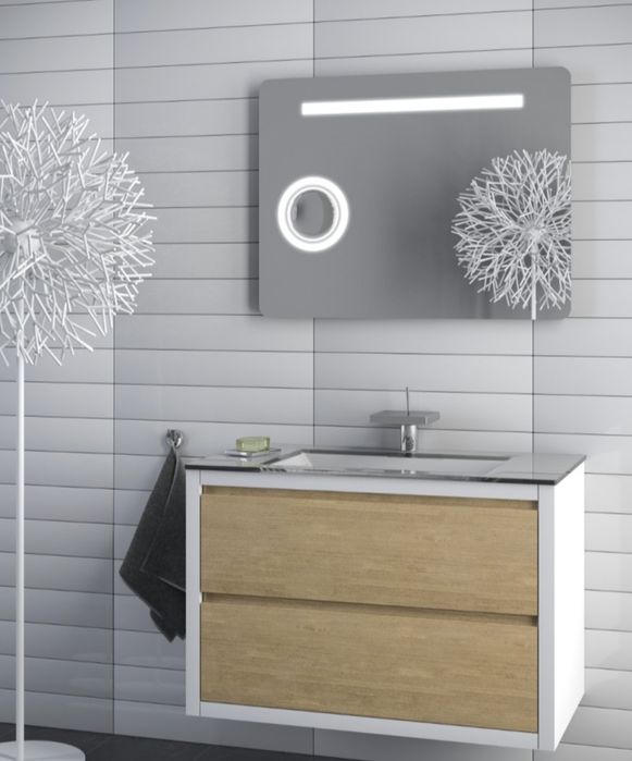 Lustro łazienkowe z lampką LED