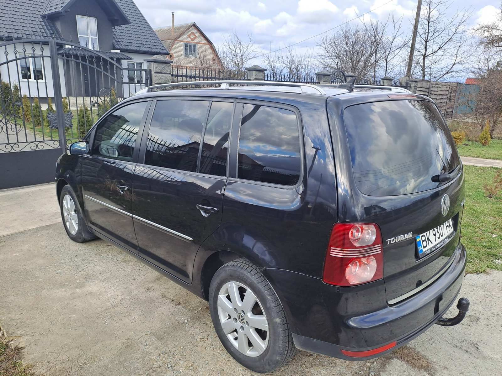 Volkswagen Touran 2.0 Автомат