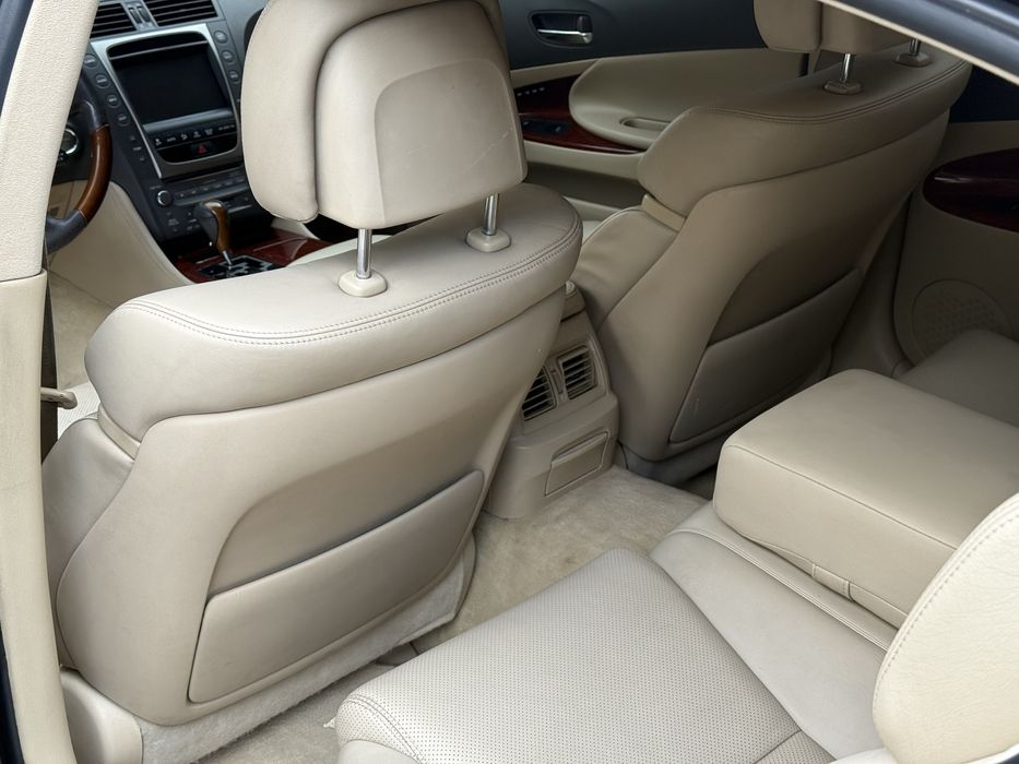 Продам Lexus gs 450h