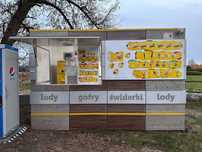 Gotowy biznes, przyczepa gastronomiczna do sprzedaży lodów nad Zegrzem