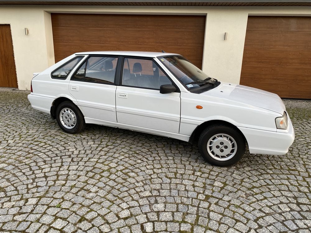 Polonez Caro Plus