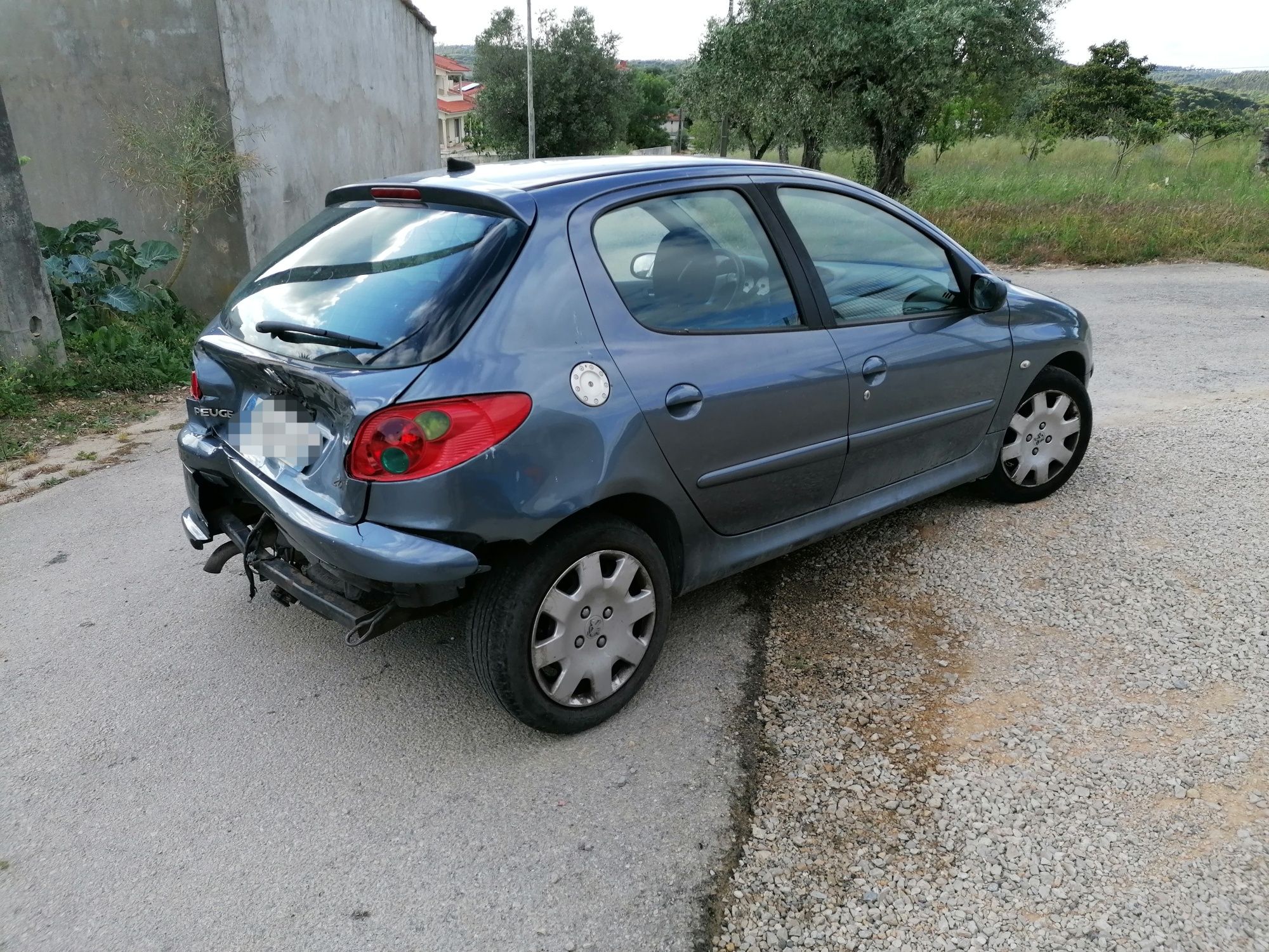 Peugeot 206 1.6 hdi só peças