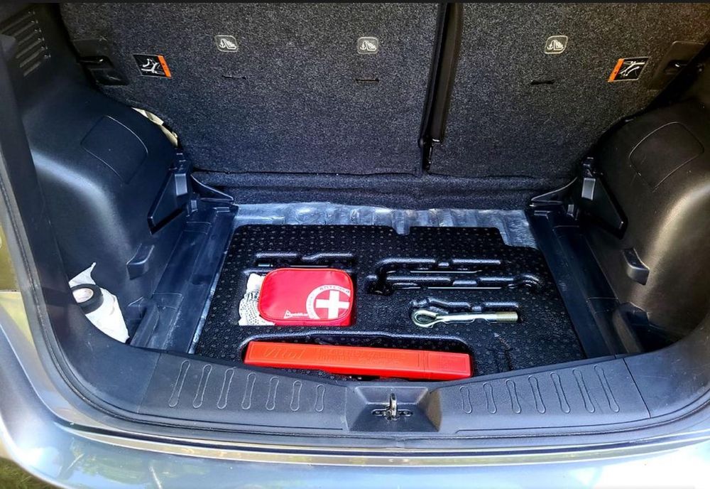 Продається доглянутий Nissan Note Versa 2018 року від власниці