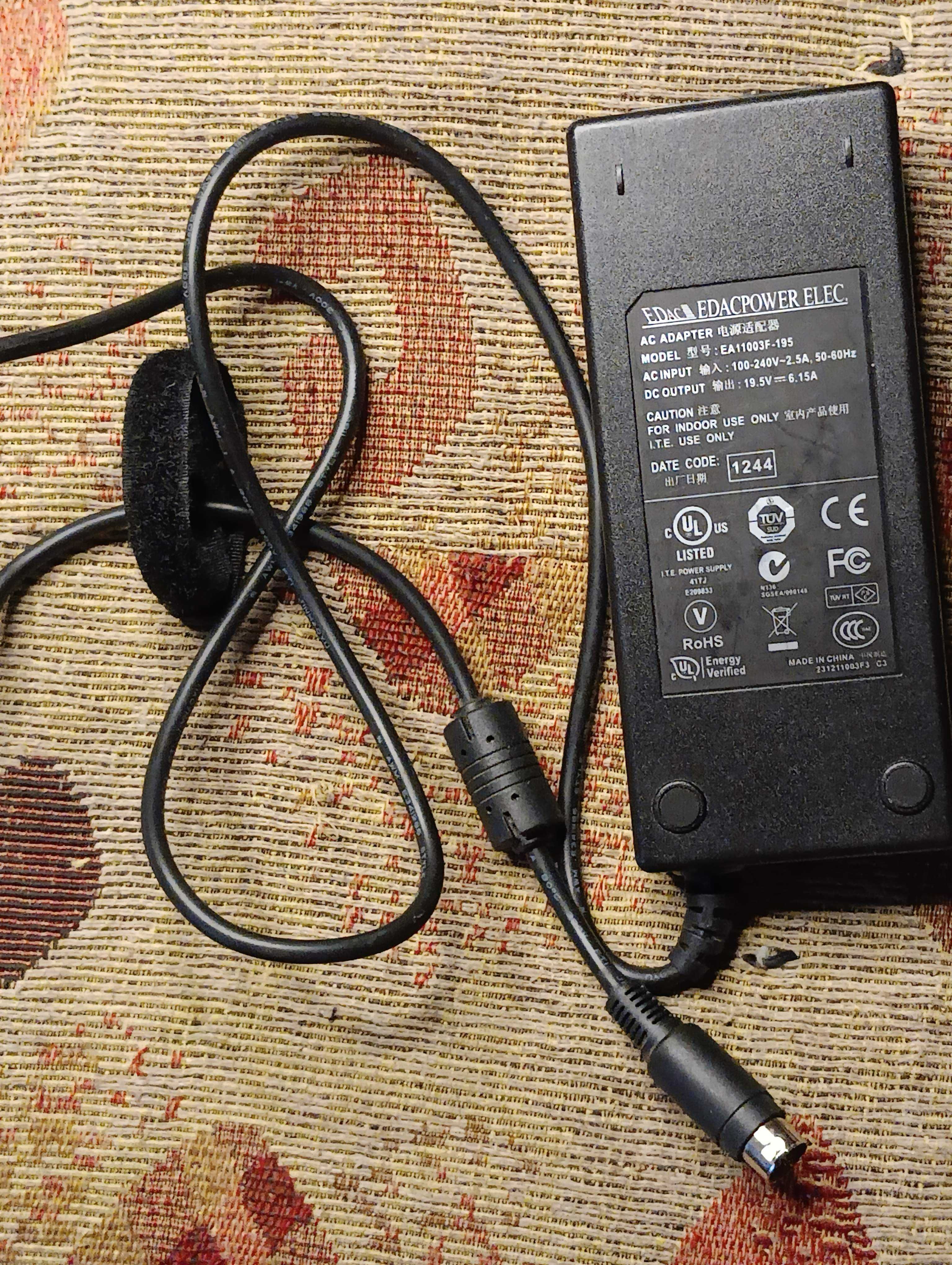 Блок живлення питания 19.5V 6.15A EDAC EA11003F-195