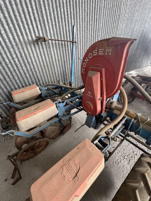 Semeador- Monosem 4 lilhas