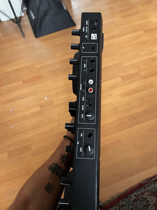 Native Instruments Traktor S2 Mk2