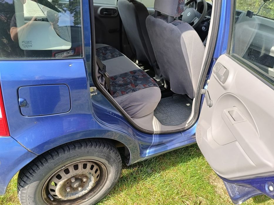 Fiat Panda r. 2005