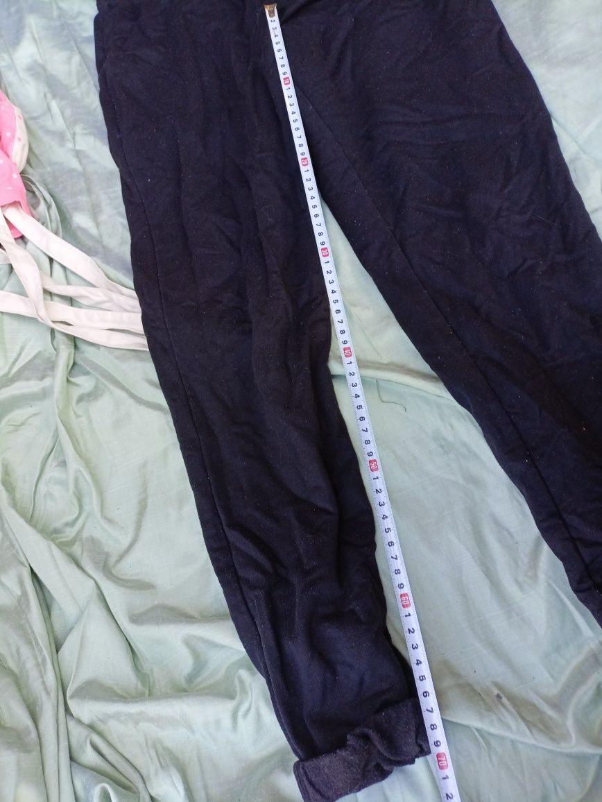 Czarne spodnie dresowe dresy 40 L