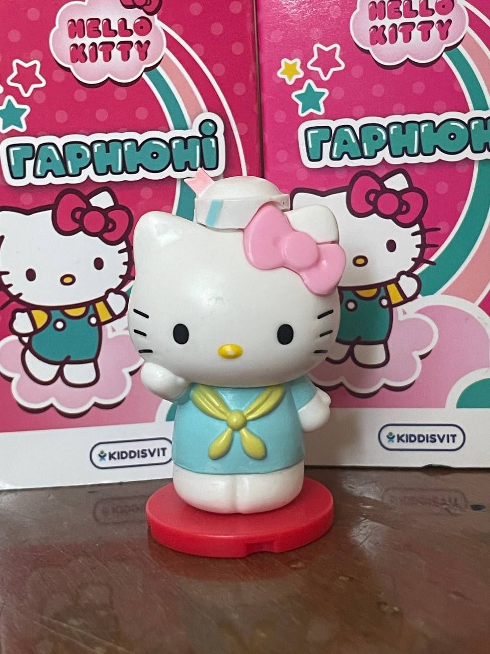 Hello Kitty фігурки