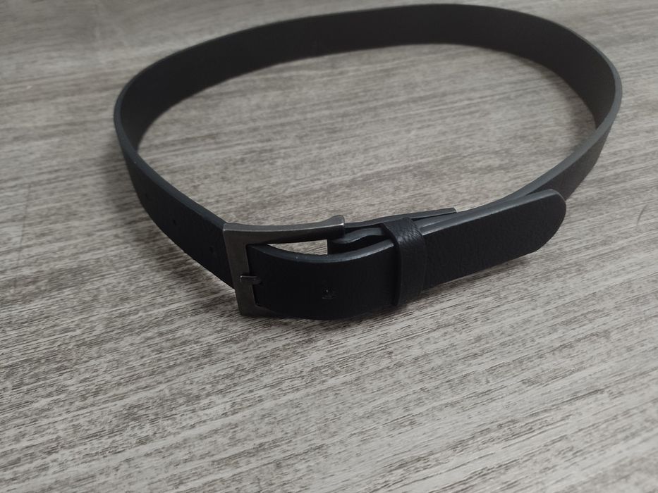 Sprzedam skórzany pasek długość 97 cm