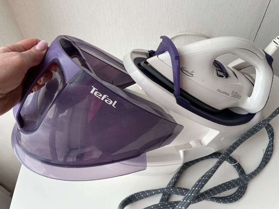 Праска з парогенератором Tefal