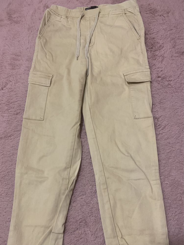 Spodnie damskie cropp