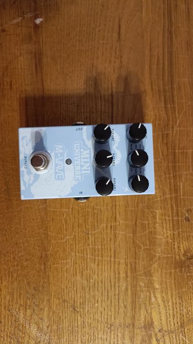 Mini Universe M-wave