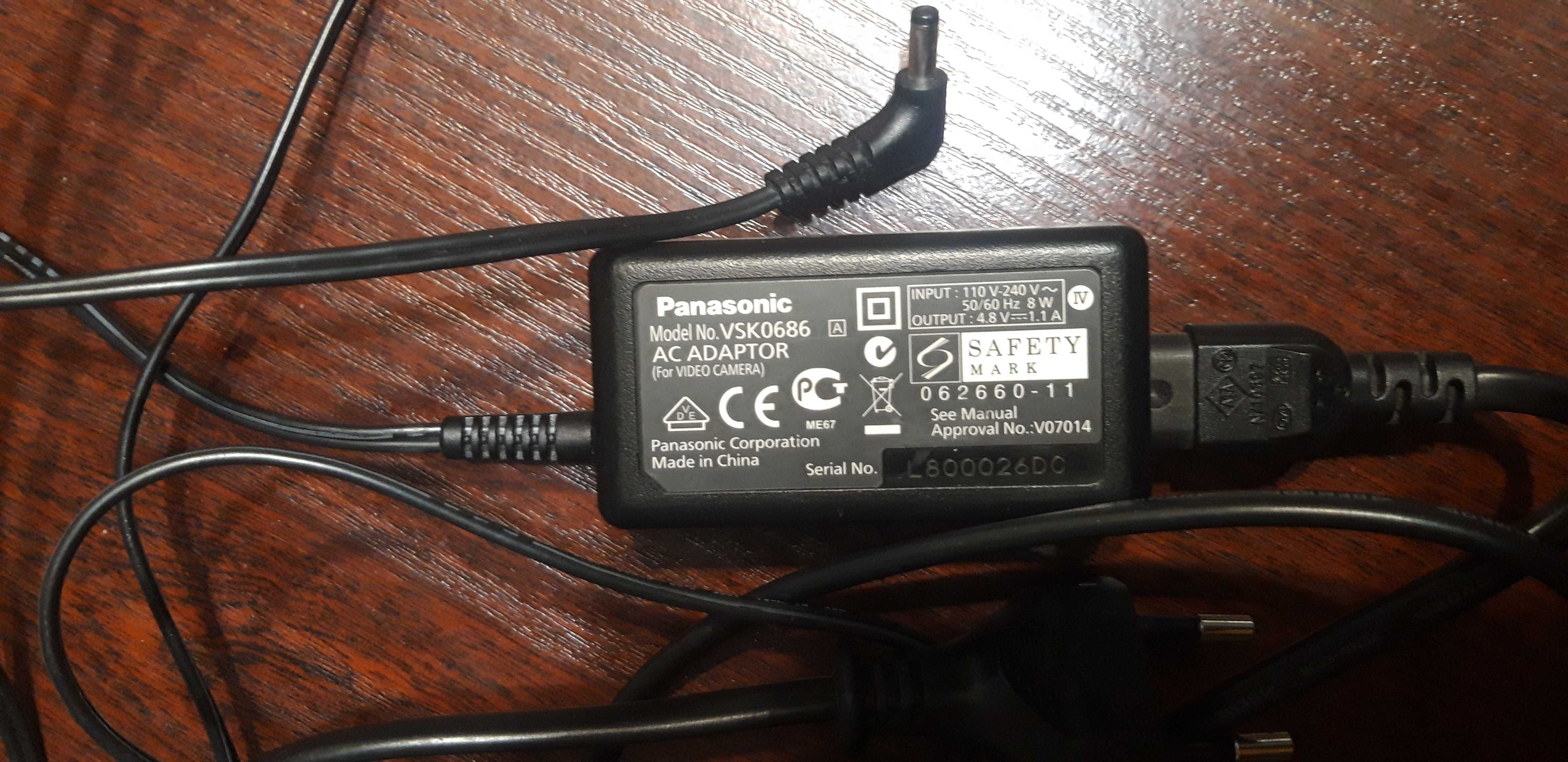 Вiдеокамера PANASONIC SDR-S10. Made in Japan.