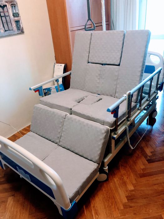 Функціональне ліжко з туалетом і боковим переворотом. Електро-механіка