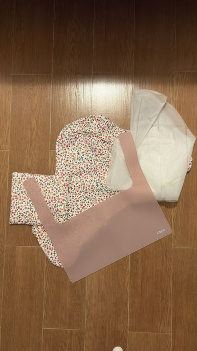 Cadeira Alimentação IKEA com acessórios