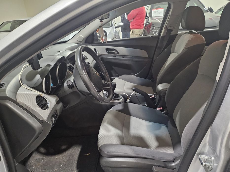 Chevrolet Cruze 1.6 gasolina