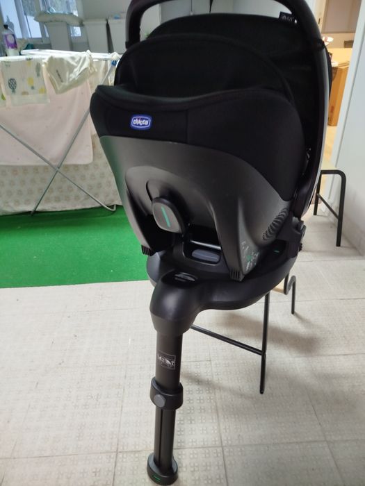 Carrinho Ovo com isofix da Chicco