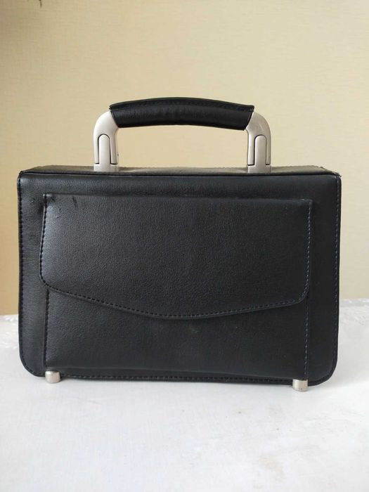 Барсетка чоловіча