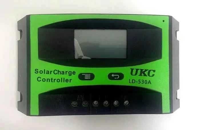 PWM(ШИМ)-контроллер заряда для солнечных панелей UKC LD-530A 12/24В
