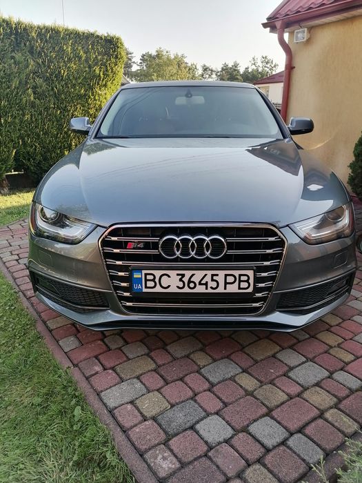 Продам ауді а4б8