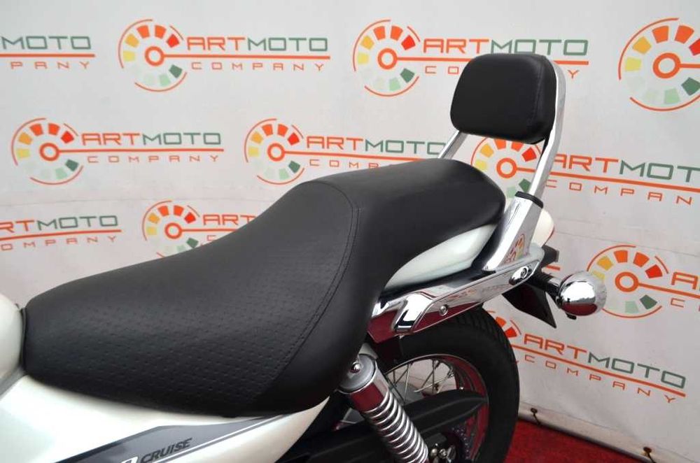 Новий мотоцикл BAJAJ Avenger Cruise 220, мотосалон Артмото Полтава