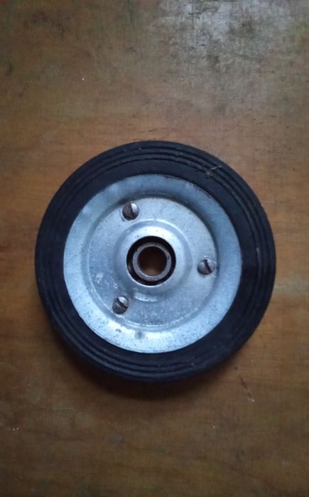 Продам колесо на тачку