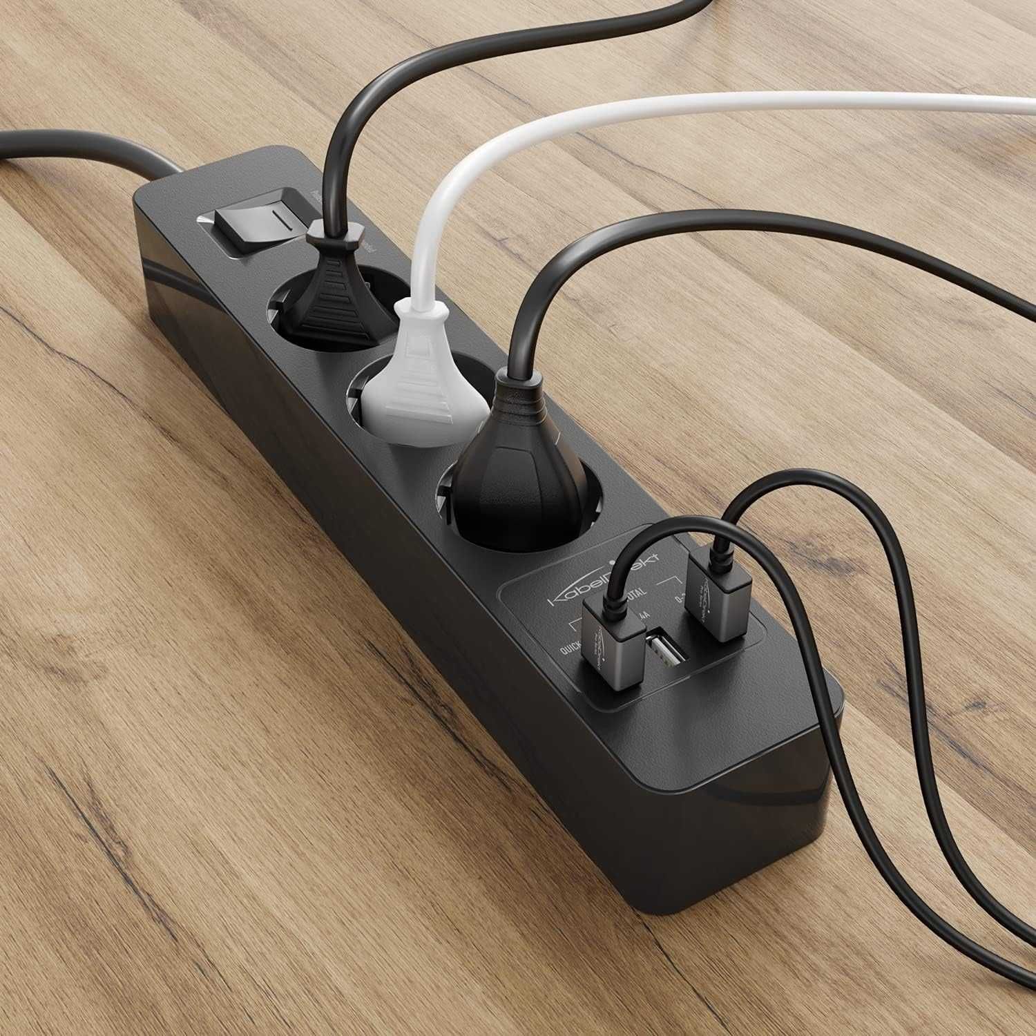 Listwa Zasilająca KABELDIREKT z 3 gniazdami 2 x USB-A, 1 x USB-C