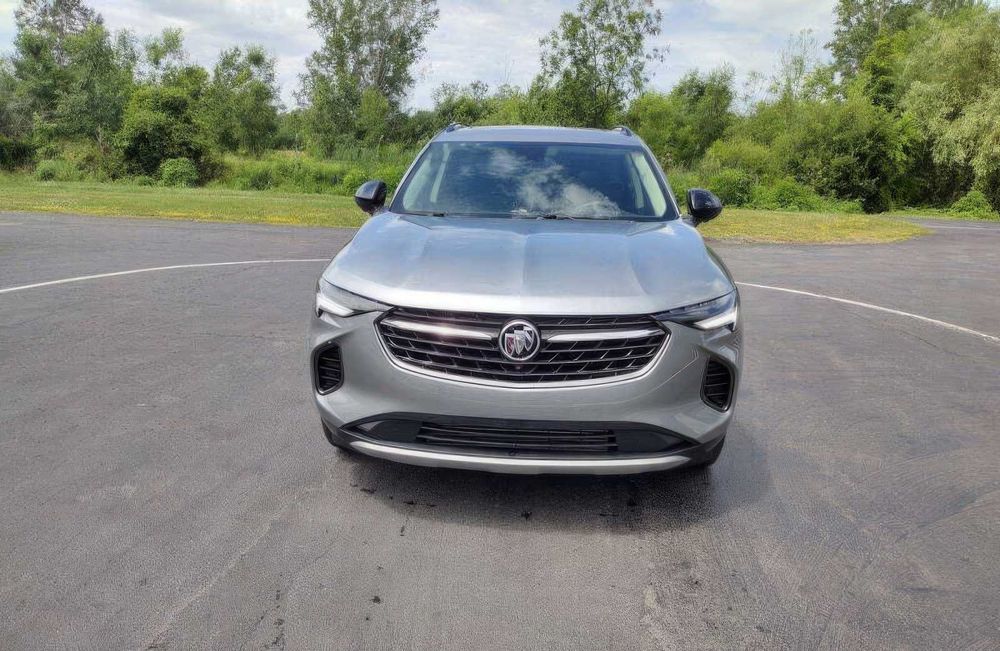 Buick Envision      2023