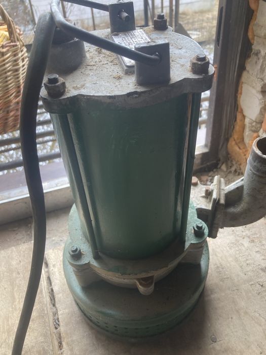 Насос для викачки