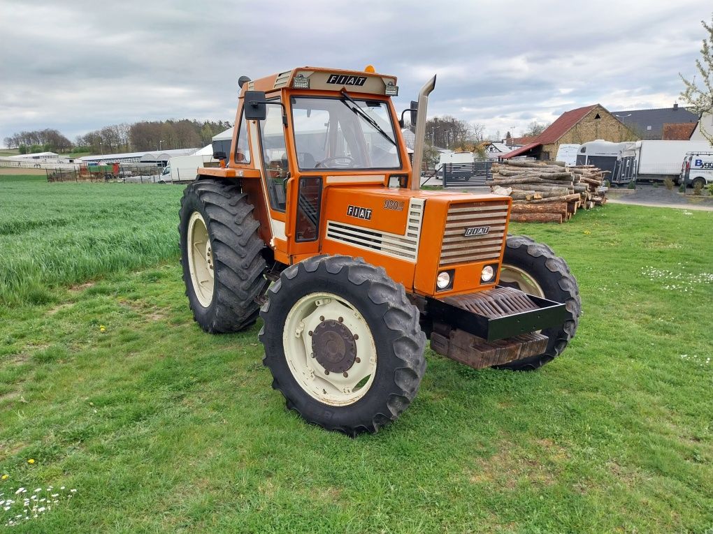 Traktor Fiat 980 Dt 4x4 new holland