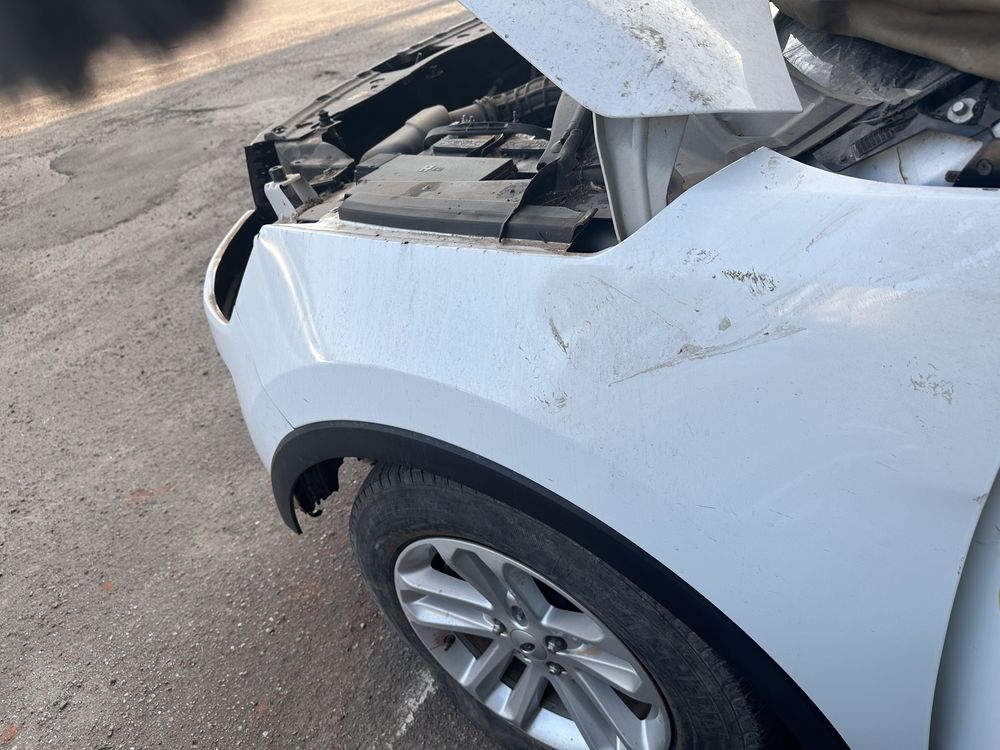 Крило ліве Ford Explorer переднє оргінал