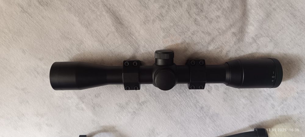 Продам оптичний приціл HAWKE Fast Mount 4x32 сітка Mil Dot ( 11301)