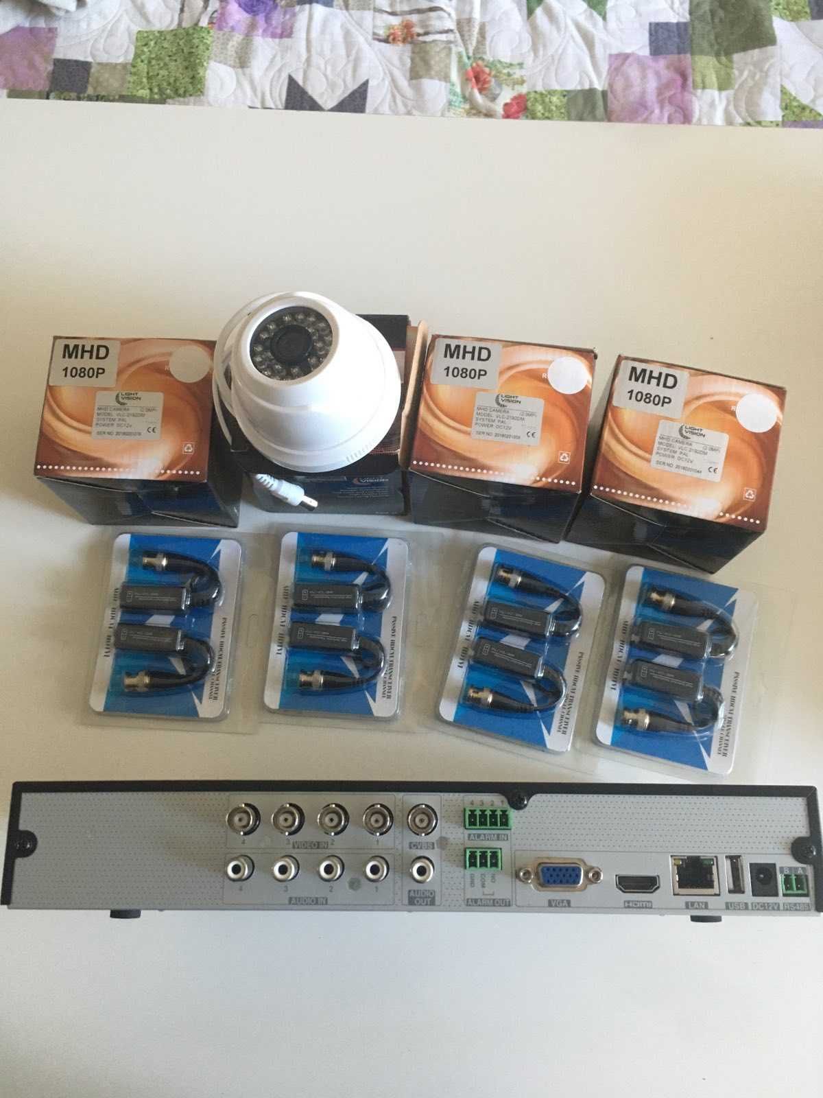 Комплект видеорегистратор TVT TD 2704TS-C и камеры 4 шт